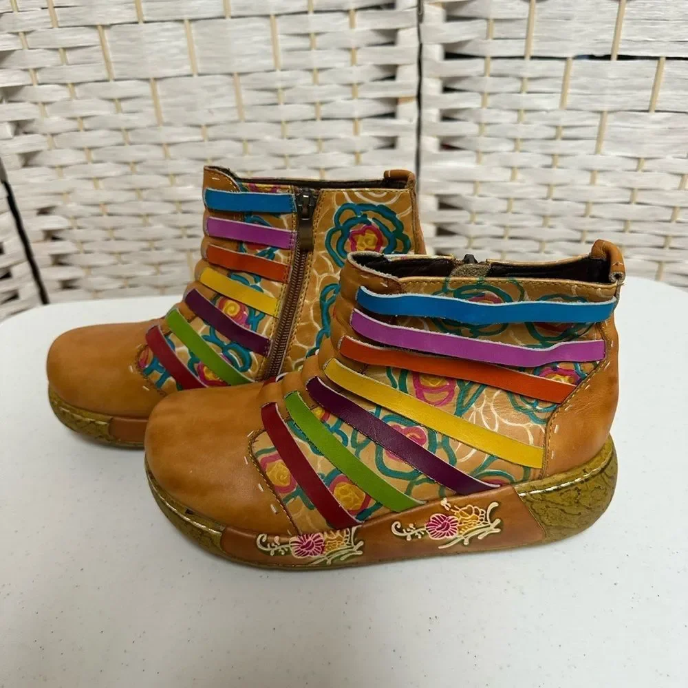 Socofy Ankle boots women’s sz 6.5eu 37 boho like new colorful cork look heel zip